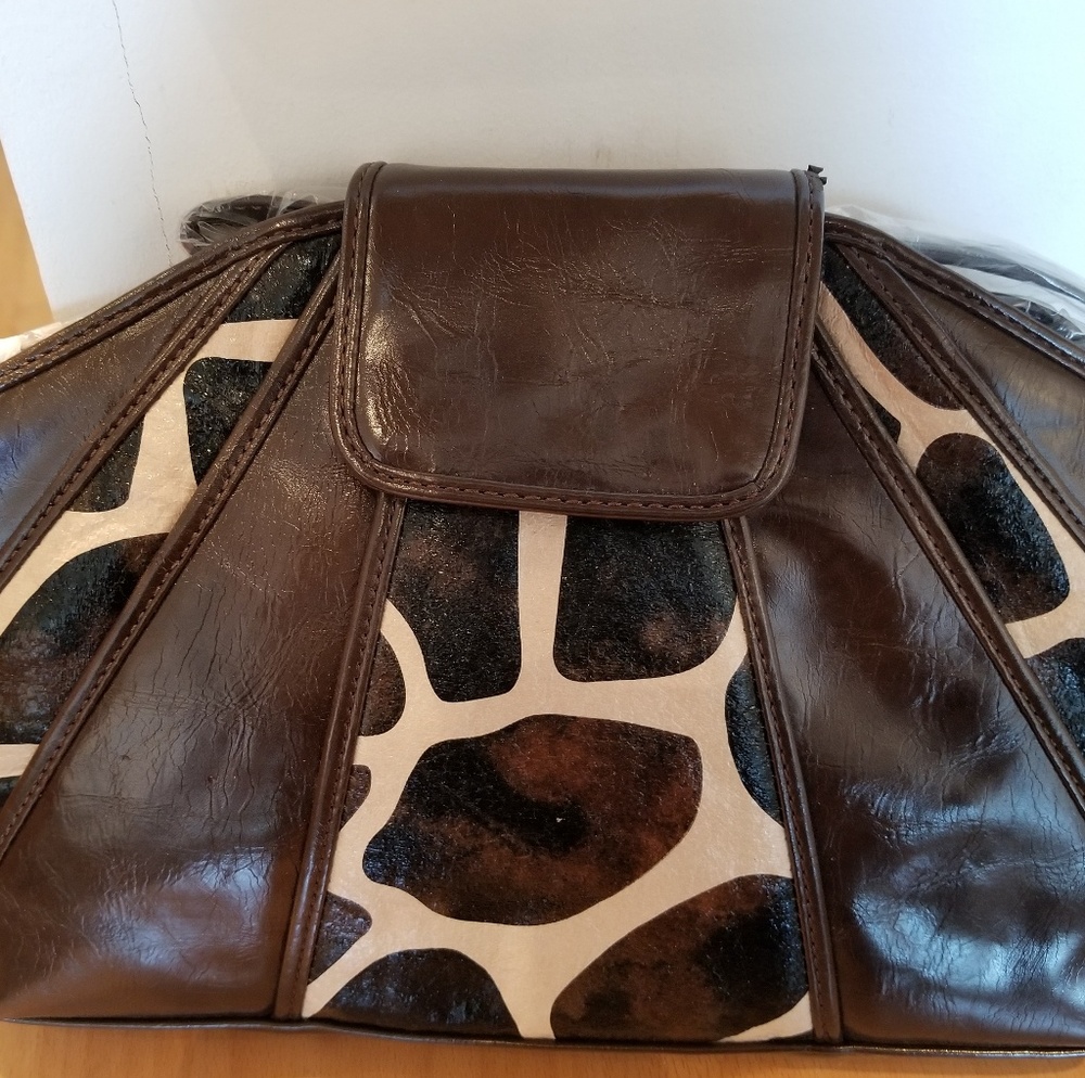 Clutch purse